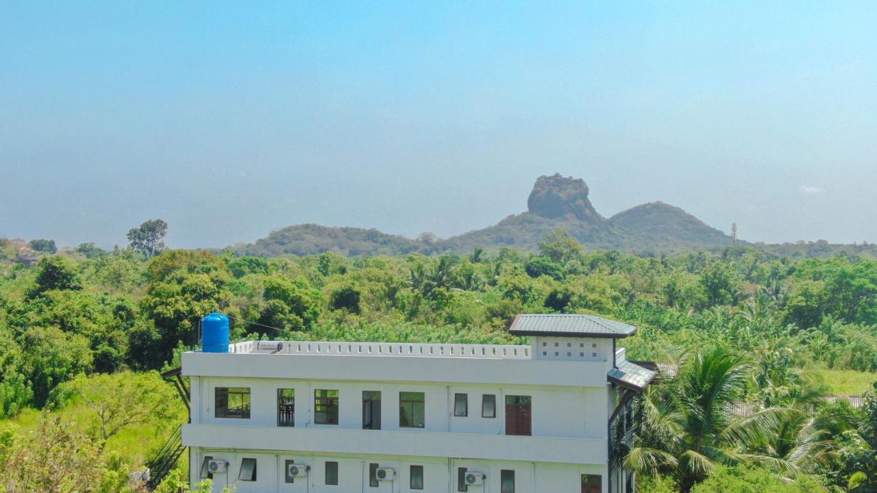 Sigiri Sierra View Resort Sigiriya Bagian luar foto